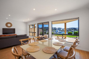 Waterfront Villa Provence